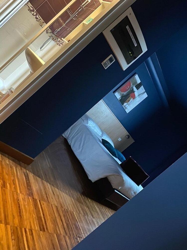 Albergo Residenza Al Teatro Udine Ngoại thất bức ảnh